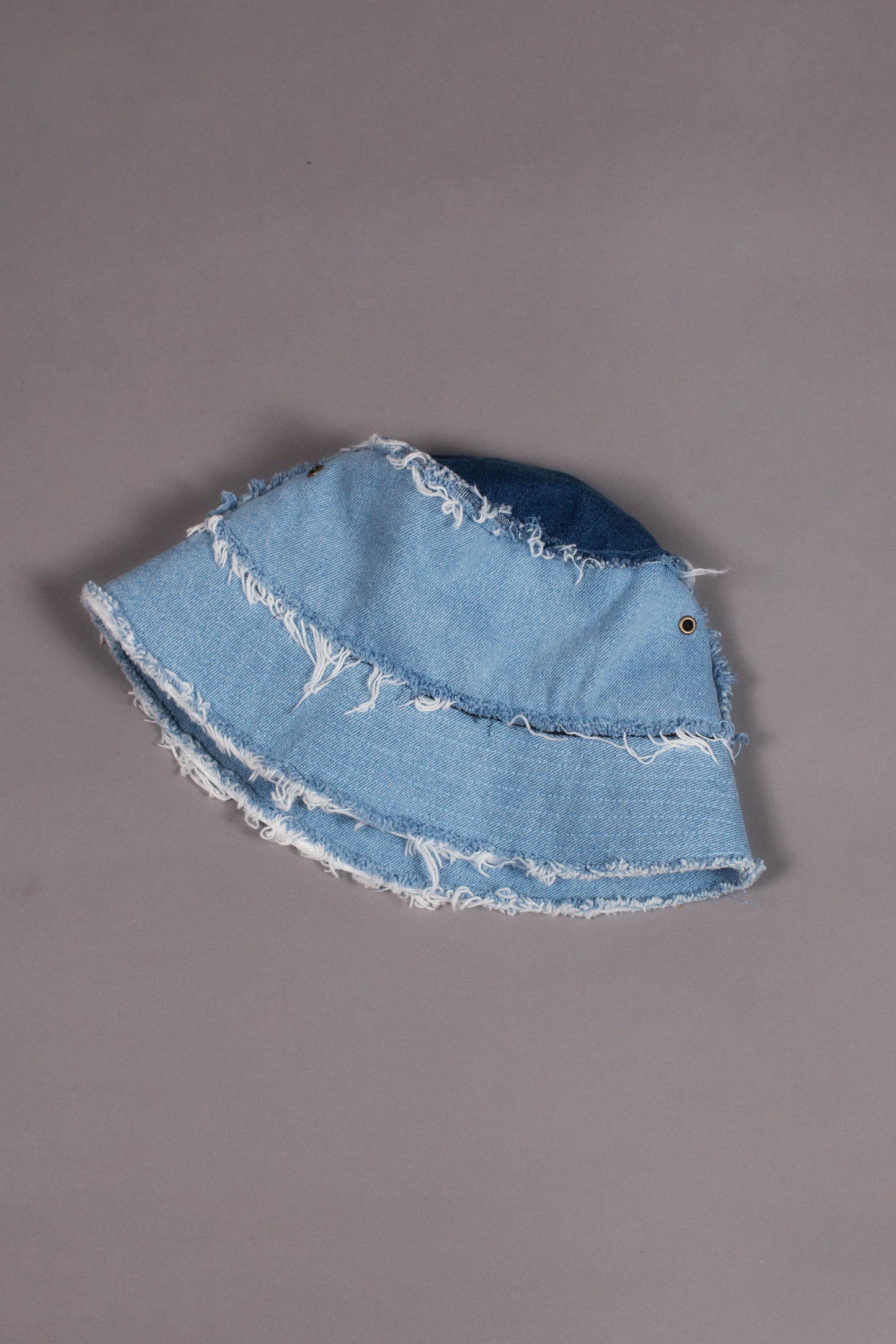 Obsesión Bucket Hat - Vintage Blue